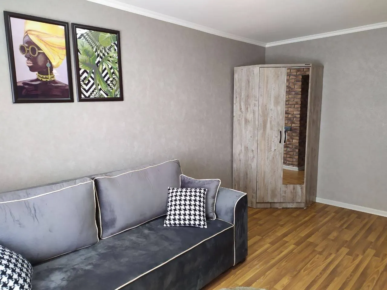 Продаётся 1-комнатная квартира, 30 м², 3/5 этаж — Яккасарайский район