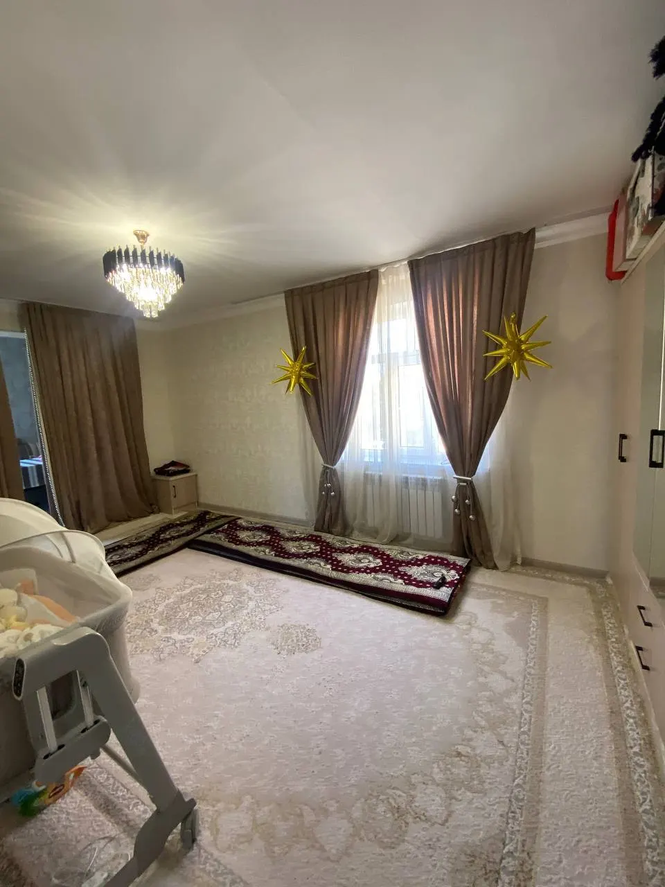 Sotiladi 2 xonali kvartira, 42 m², 3/4 qavat — Yangiyoʻl shahri
