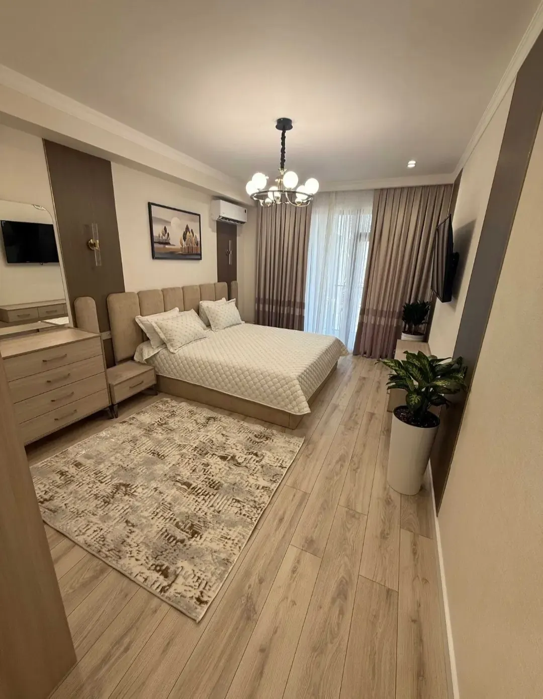 Продаётся 2-комнатная квартира, 56 м², 3/17 этаж — Яккасарайский район