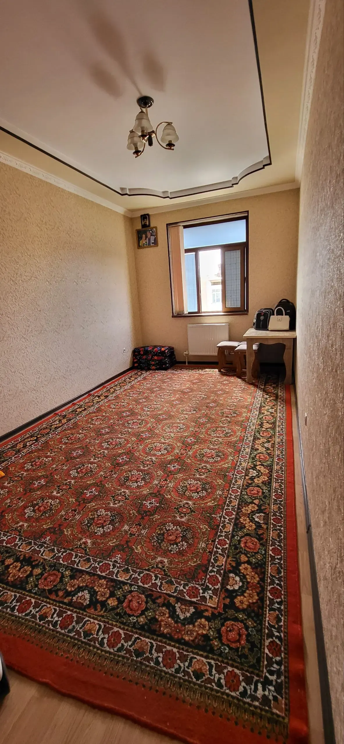 Sotiladi 3 xonali kvartira, 100 m², 4/4 qavat — Buxoro shahri