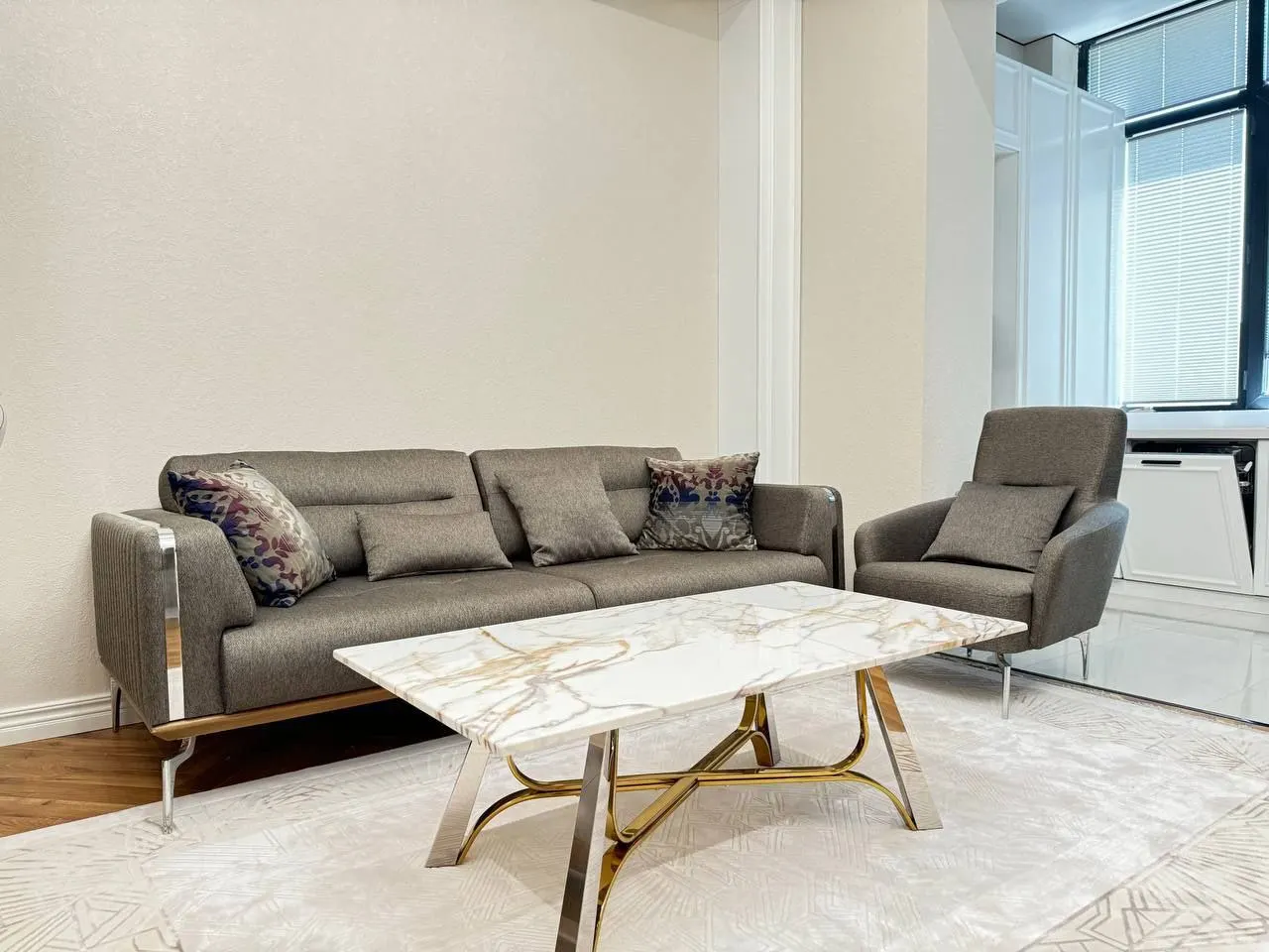 Сдаётся 2-комнатная квартира, 70 м², 4/7 этаж — Мирабадский район