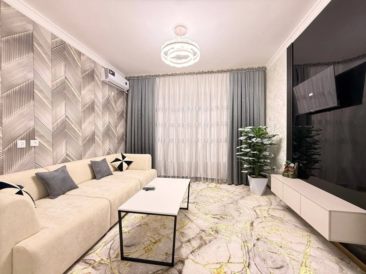 Продаётся 2-комнатная квартира, 56 м², 10/16 этаж — Учтепинский район