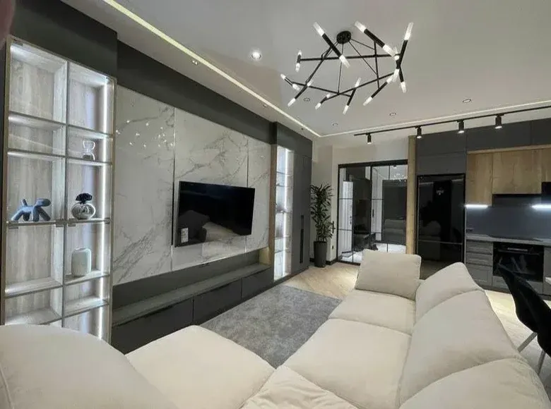 Сдаётся 3-комнатная квартира, 90 м², 9/9 этаж — Шайхантахурский район