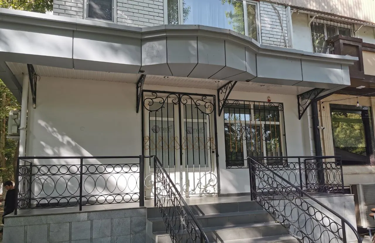 Сдаётся офис, 63 м², 1/9 этаж — Мирабадский район