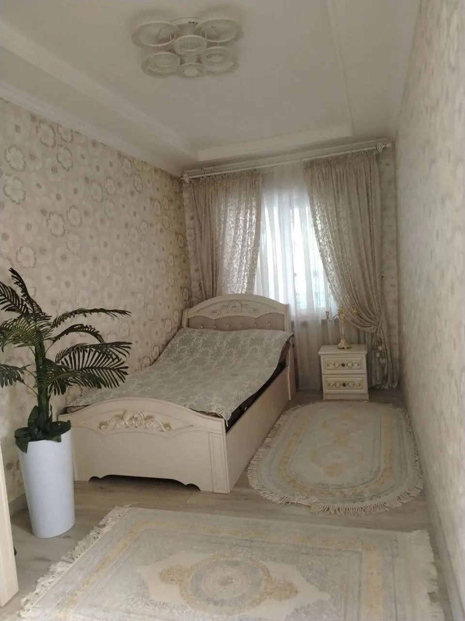 Sotiladi 2 xonali kvartira, 58 m², 1/5 qavat — Yunusobod tumani