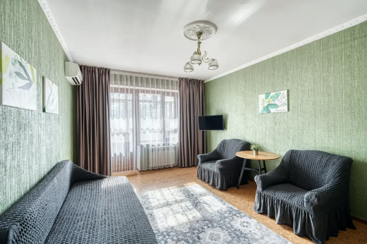 Ижарага берилади 2 хонали квартира, 45 м², 1/5 қават — Яшнобод тумани