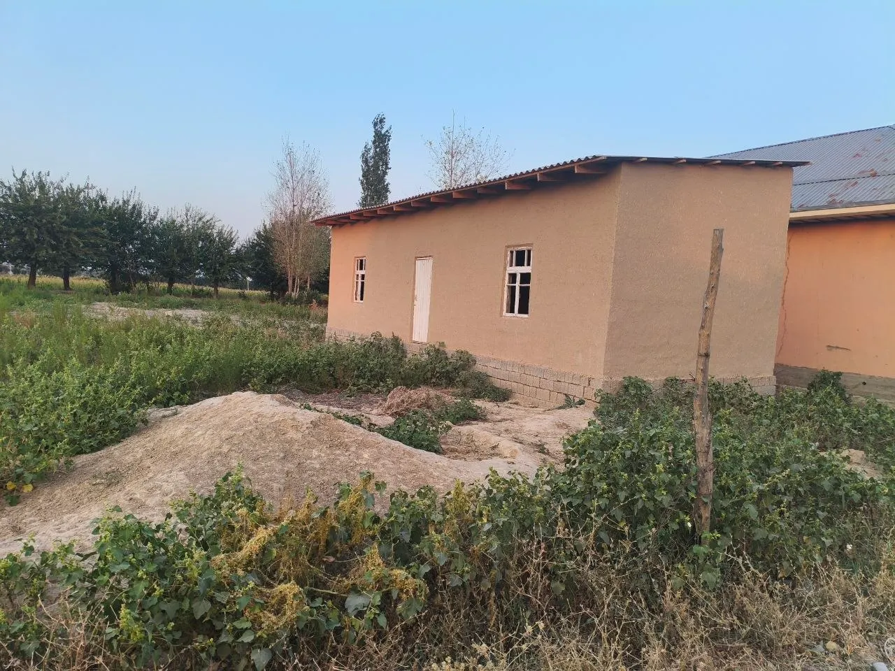 Сдаётся коммерческое помещение, 3000 м², 15 сот. — Джамбайский район