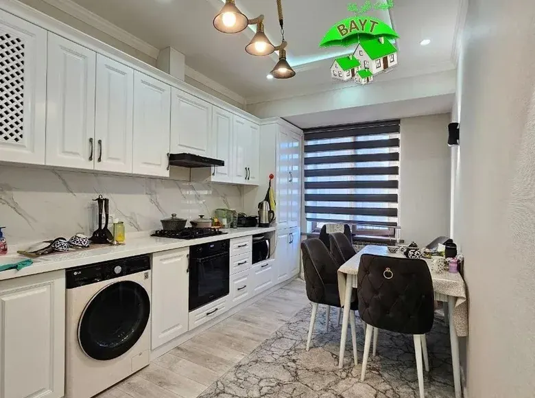 Sotiladi 3 xonali kvartira, 97 m², 4/8 qavat — Chilonzor tumani