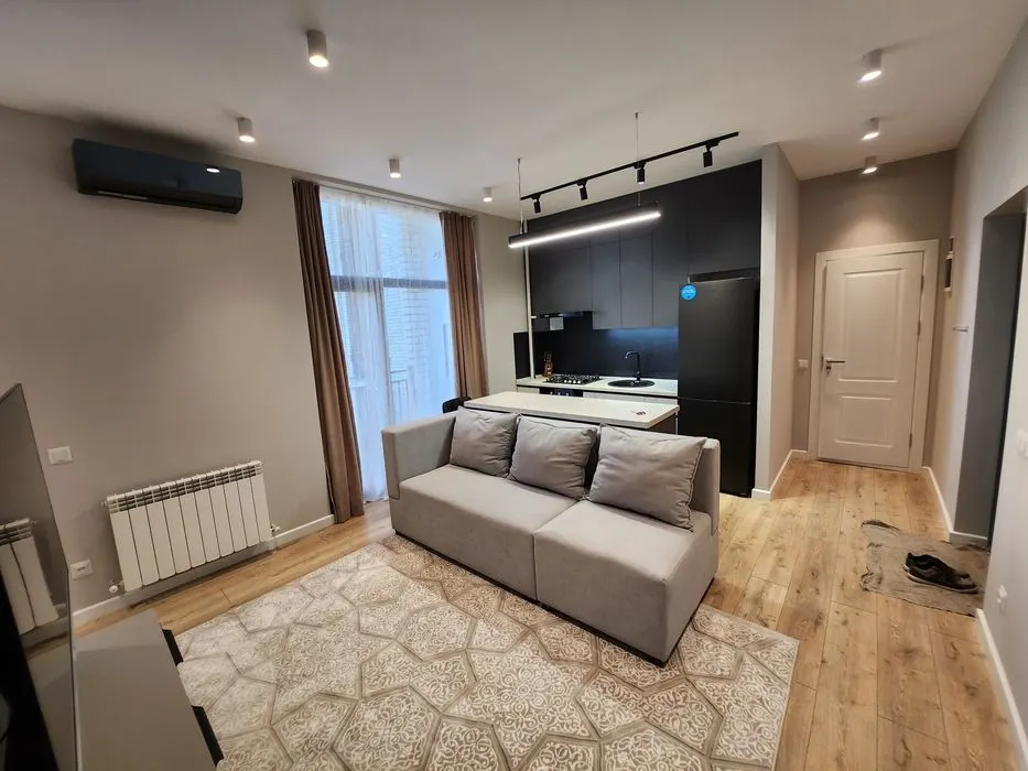 Сдаётся 1-комнатная квартира, 45 м², 7/11 этаж — Яккасарайский район