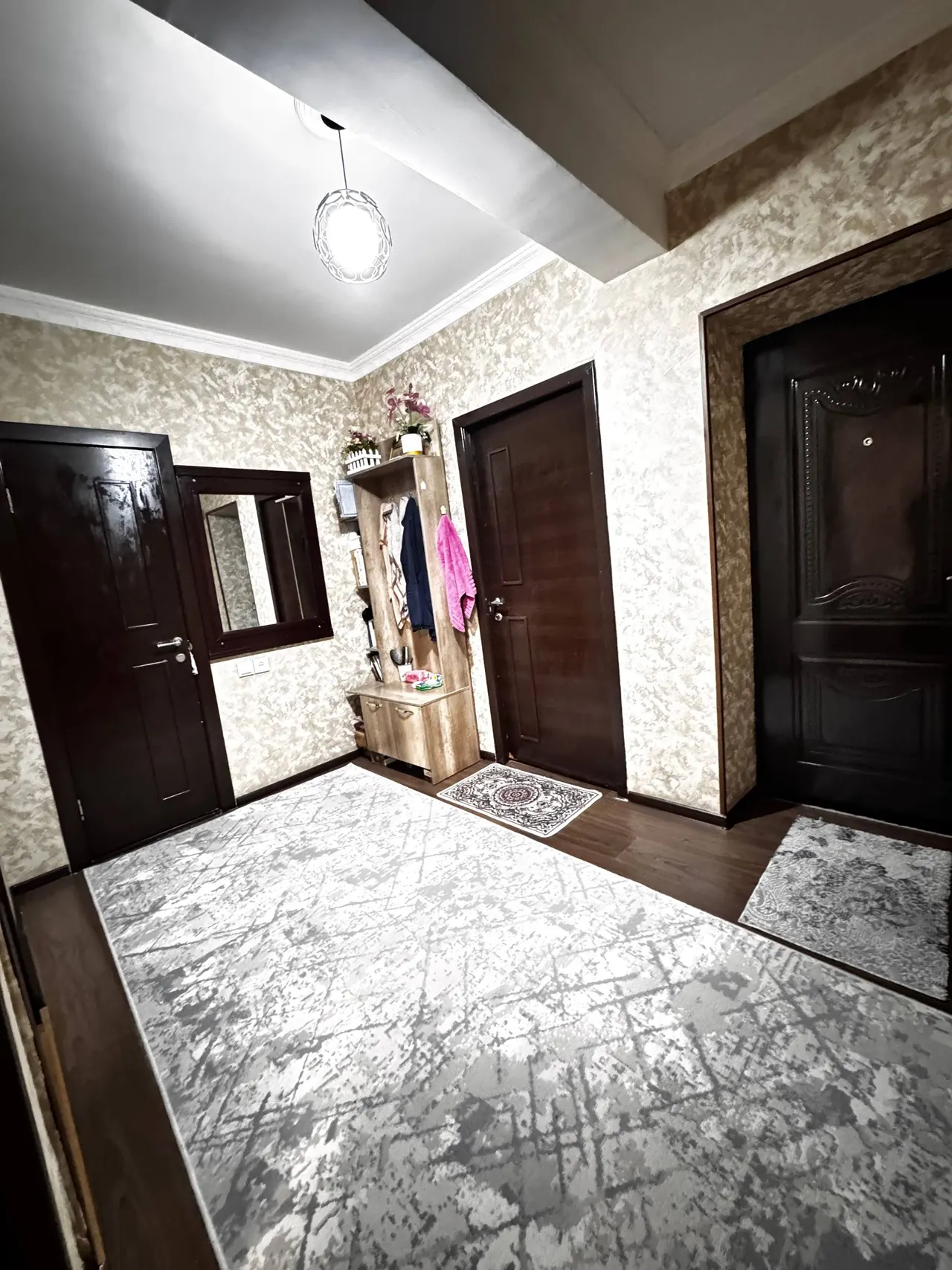 Sotiladi 3 xonali kvartira, 55 m², 4/4 qavat — Zangiota tumani