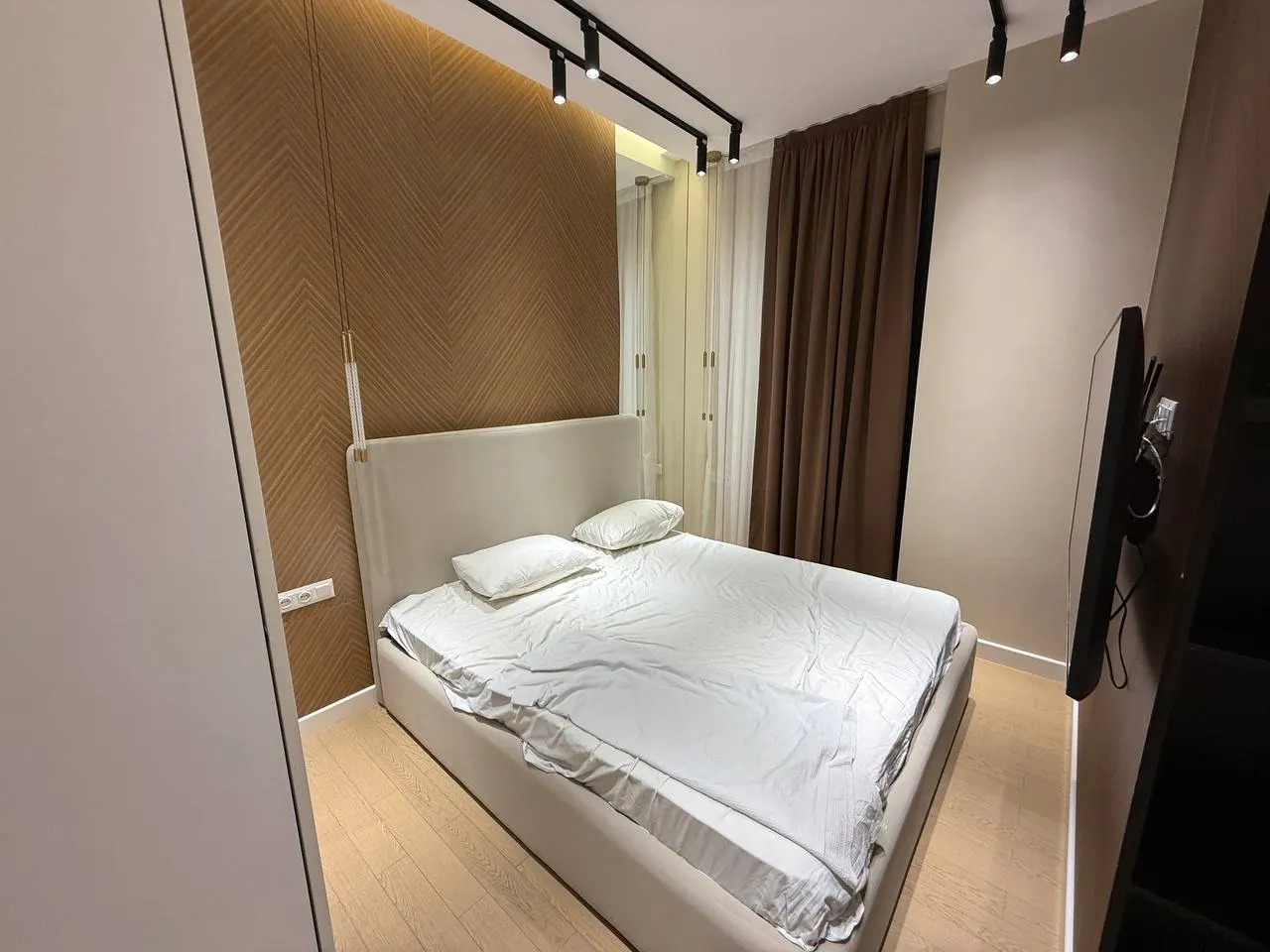 Ижарага берилади 2 хонали квартира, 60 м², 13/14 қават — Миробод тумани