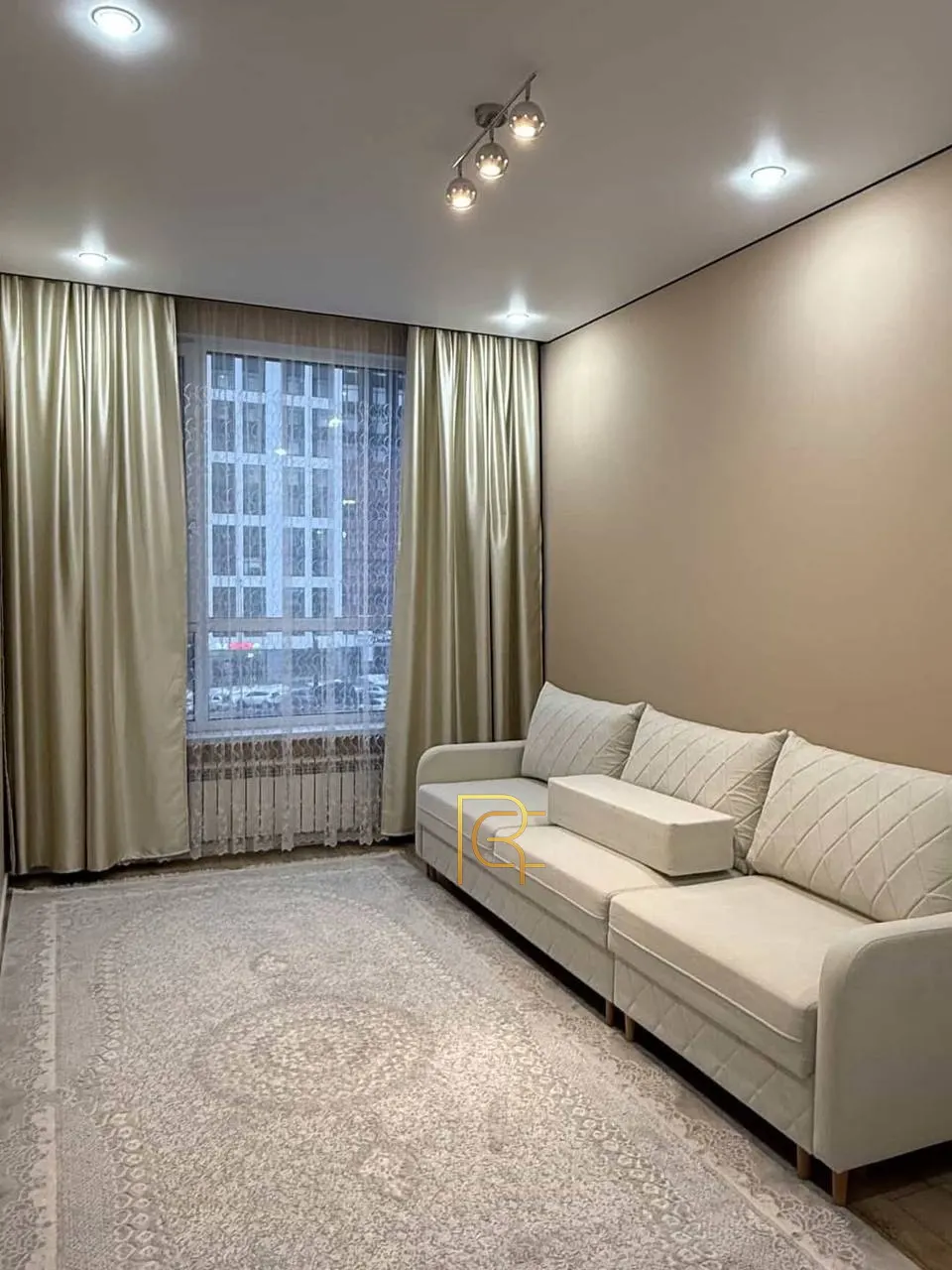 Сдаётся 2-комнатная квартира, 73 м², 4/16 этаж — Яккасарайский район