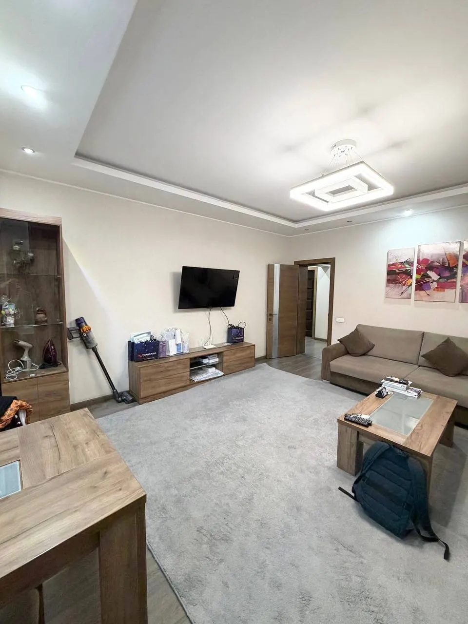 Sotiladi 2 xonali kvartira, 70 m², 2/9 qavat — Mirobod tumani
