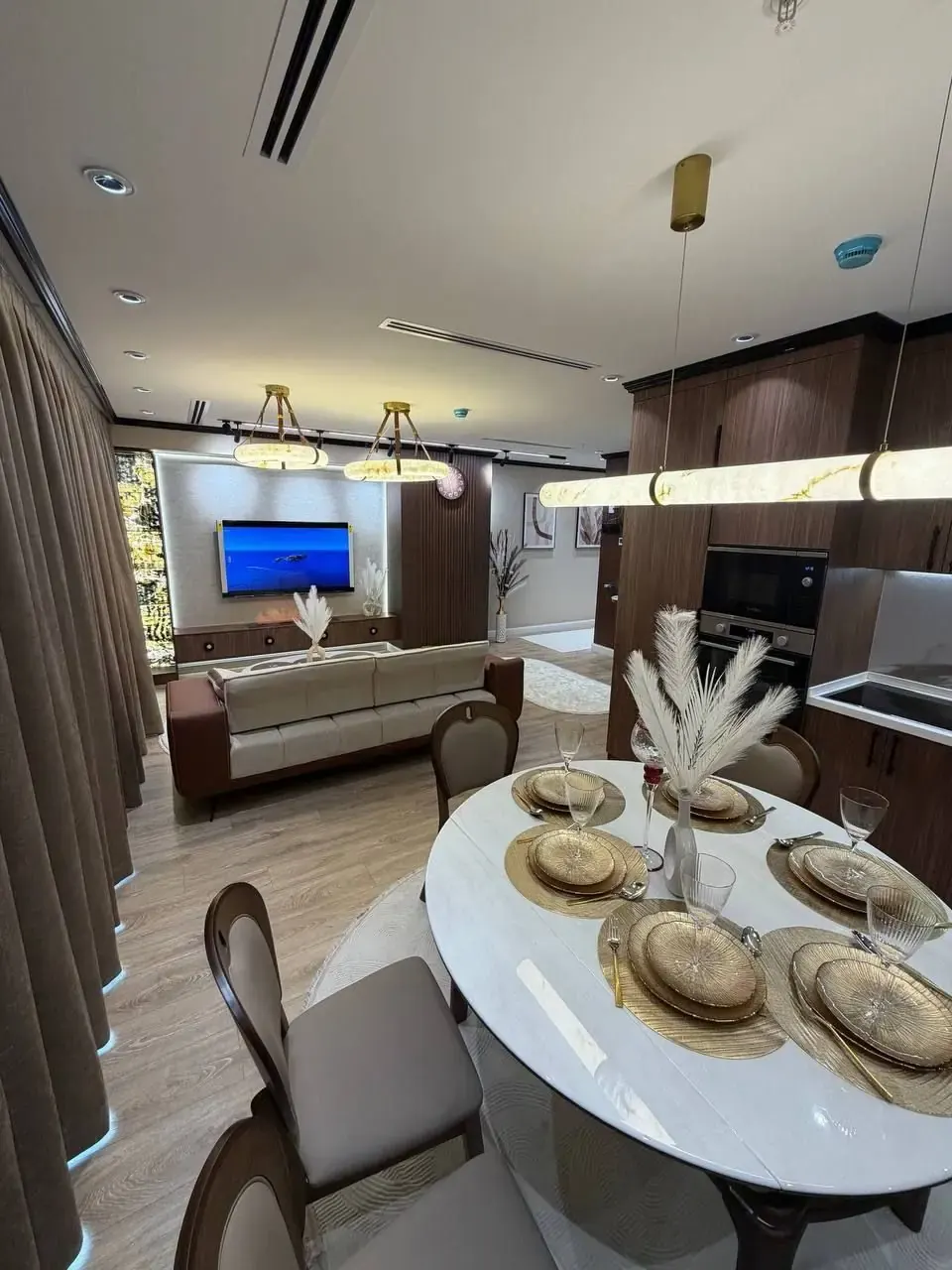 Продаётся 2-комнатная квартира, 58 м², 23/48 этаж — Яккасарайский район