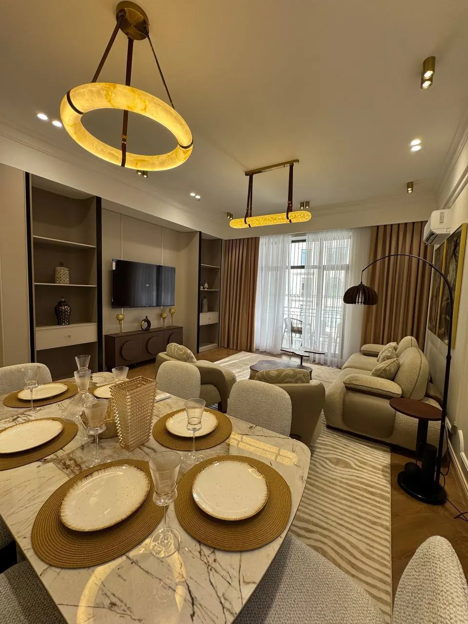 Сотилади 6 хонали квартира, 224 м², 7/8 қават — Юнусобод тумани