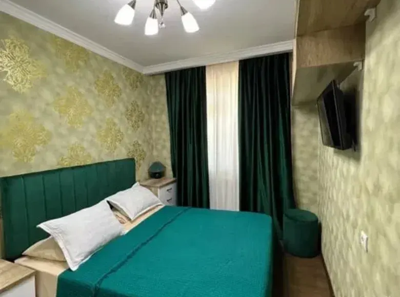 Сотилади 3 хонали квартира, 57 м², 4/7 қават — Янгиҳаёт тумани