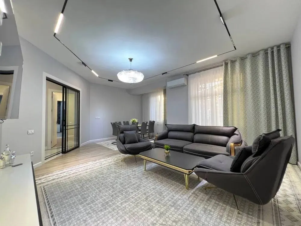 Ijaraga beriladi 3 xonali kvartira, 115 m², 5/8 qavat — Shayxontohur tumani