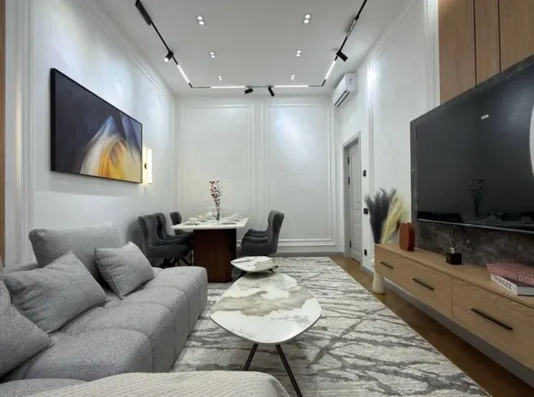 Продаётся 2-комнатная квартира, 55 м², 2/10 этаж — Мирзо-Улугбекский район