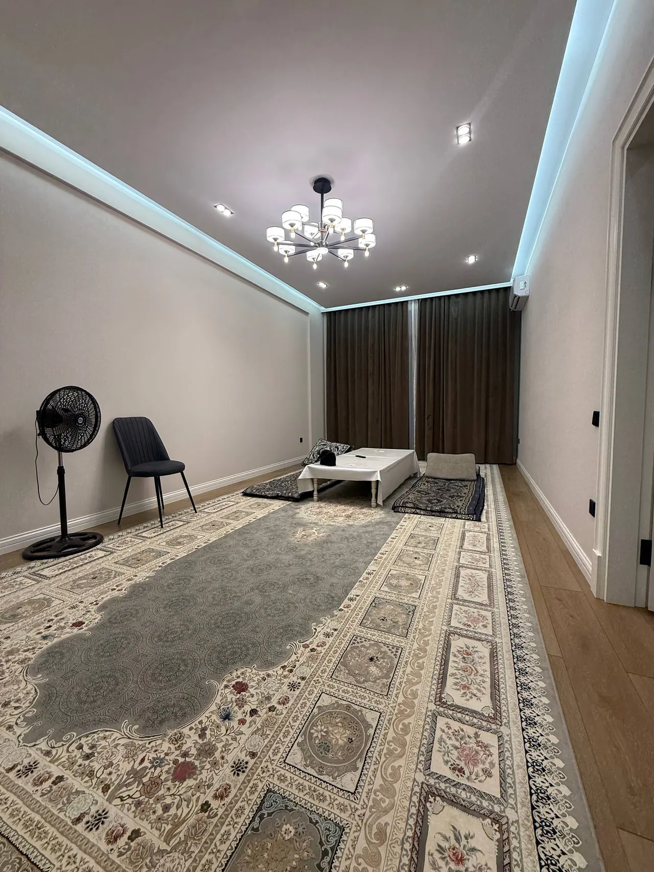 Сотилади 3 хонали квартира, 107 м², 8/16 қават — Яккасарой тумани