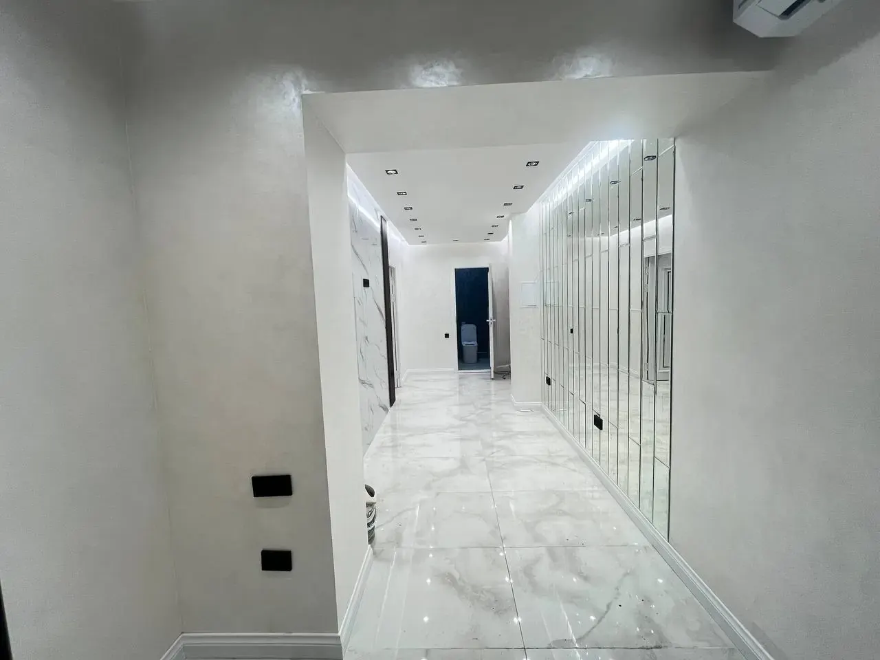Sotiladi tijorat binosi, 62 m², 2/4 qavat — Yakkasaroy tumani