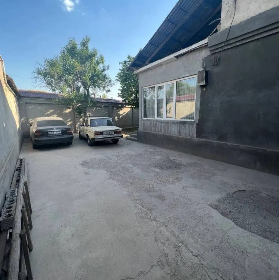 Сотилади 4 хонали ҳовли уй, 3.5 сотих, 83 м² — Яшнобод тумани