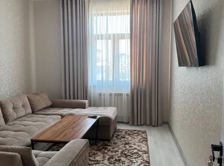 Сдаётся 3-комнатная квартира, 70 м², 3/4 этаж — Мирабадский район