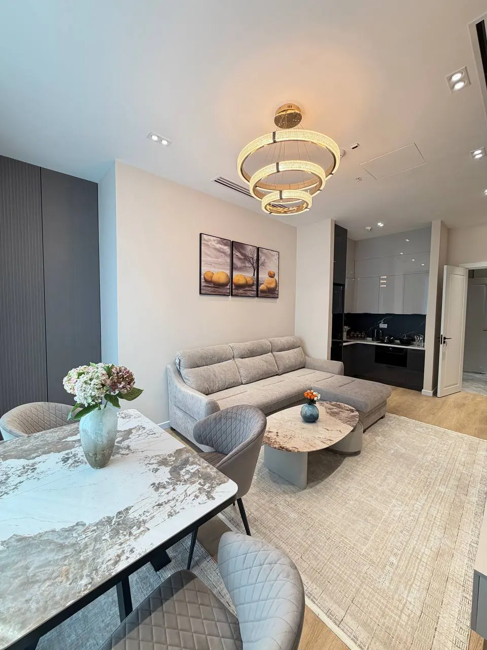 Сотилади 2 хонали квартира, 59 м², 25/51 қават — Шайхонтоҳур тумани