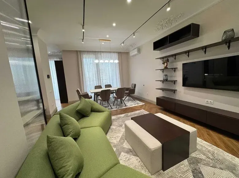 Кунлик ижарага 2 хонали квартира, 65 м², 11/16 қават — Яшнобод тумани