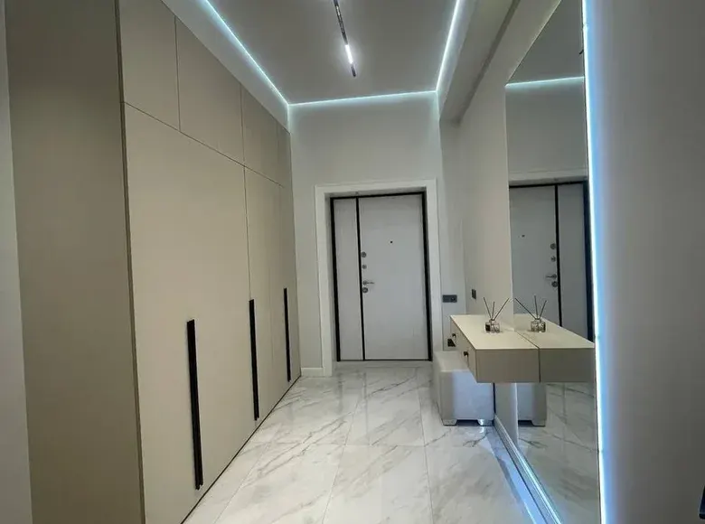 Sotiladi 4 xonali kvartira, 120 m², 7/9 qavat — Olmazor tumani