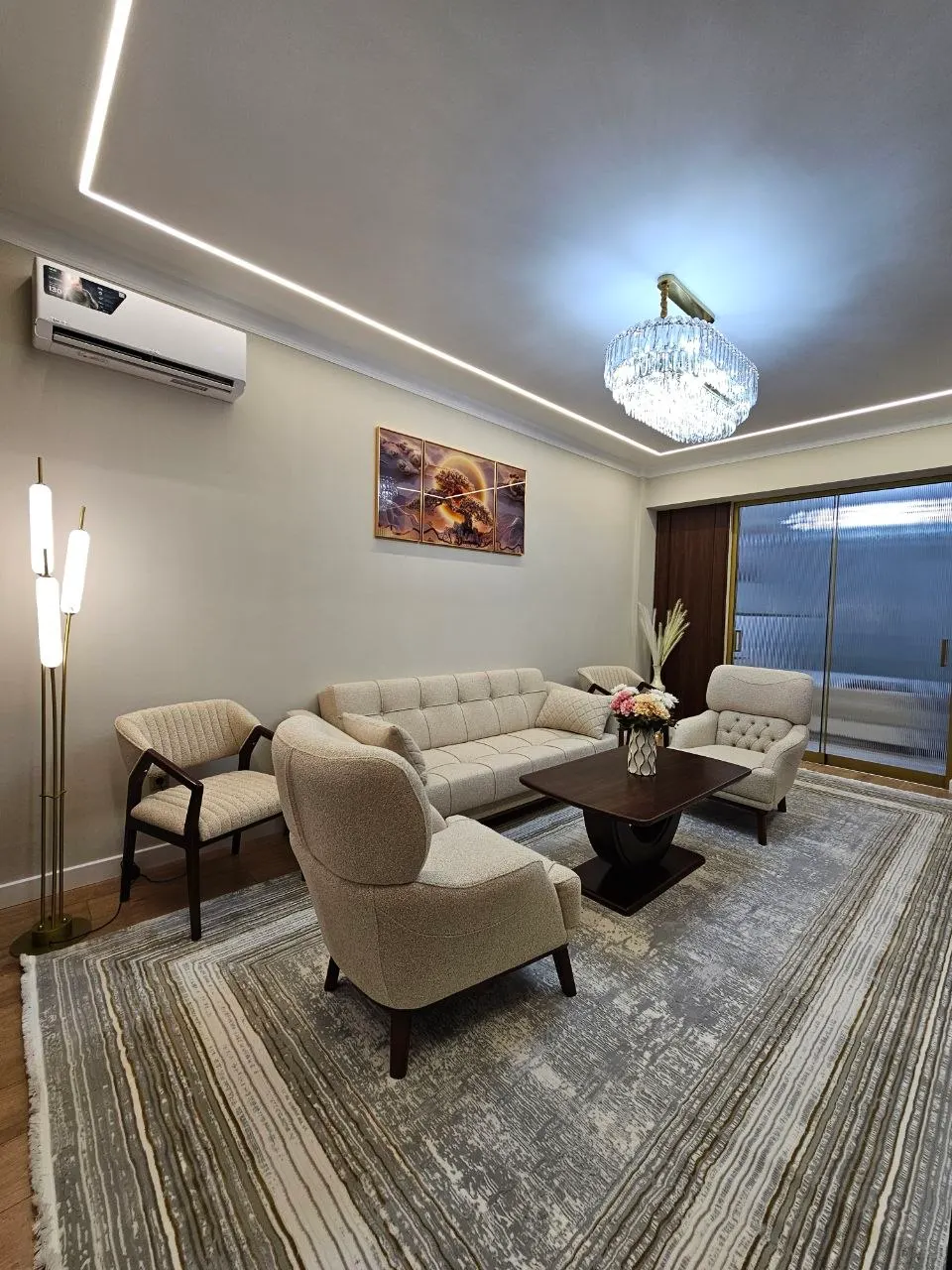 Продаётся 2-комнатная квартира, 65 м², 9/12 этаж — Яккасарайский район
