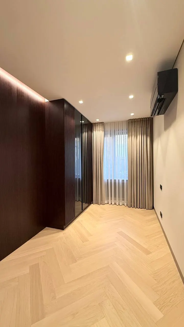 Сотилади 3 хонали квартира, 97 м², 2/6 қават — Миробод тумани