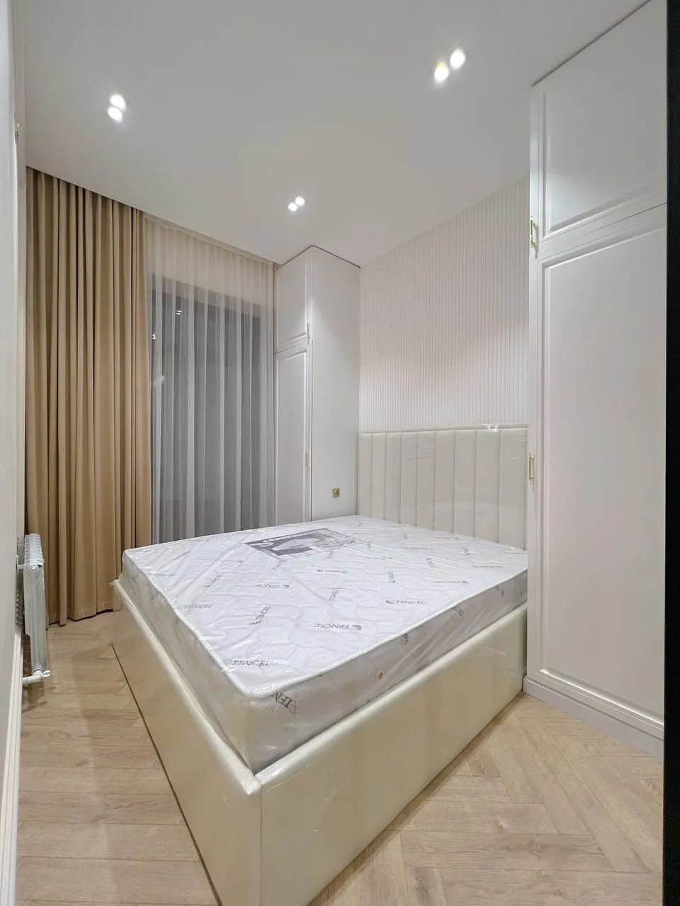 Ижарага берилади 2 хонали квартира, 45 м², 8/10 қават — Яккасарой тумани