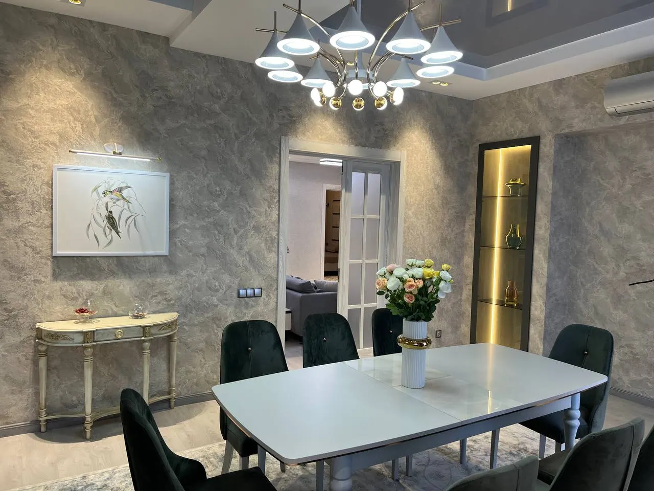 Ижарага берилади 3 хонали квартира, 118 м², 3/6 қават — Юнусобод тумани