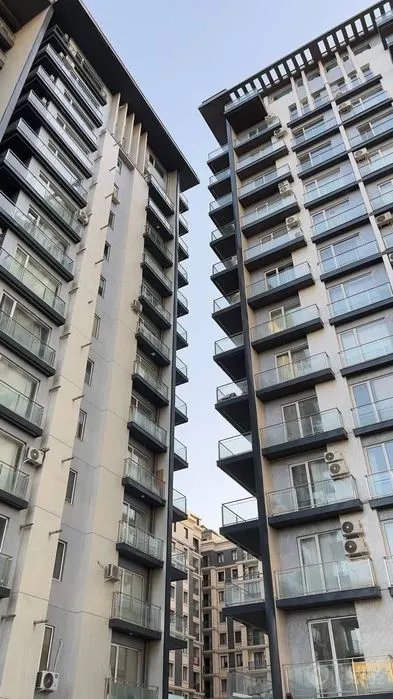 Sotiladi 3 xonali kvartira, 75 m², 9/15 qavat — Yakkasaroy tumani