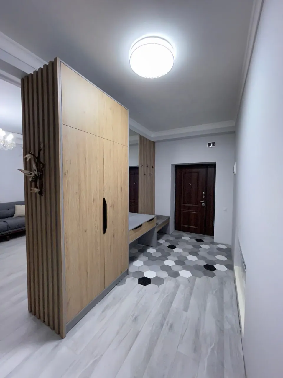 Ижарага берилади 2 хонали квартира, 70 м², 1/7 қават — Мирзо Улуғбек тумани