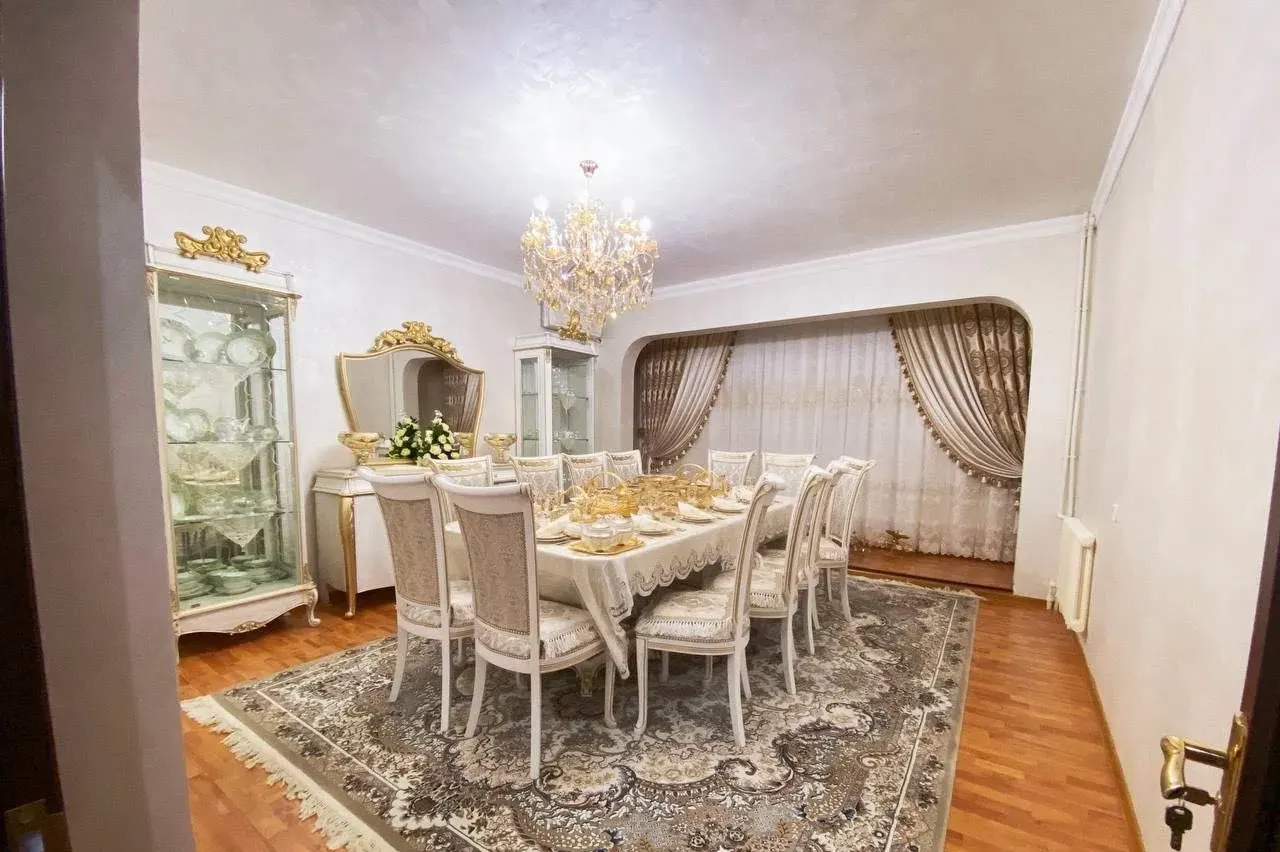 Продаётся 3-комнатная квартира, 75 м², 6/9 этаж — Мирабадский район