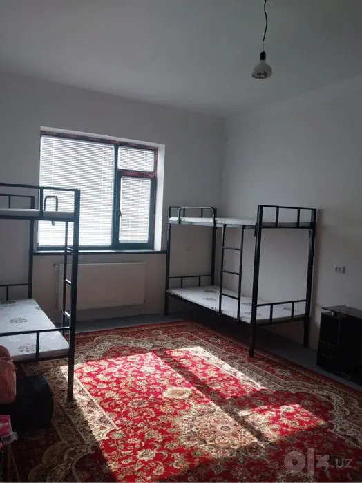 Сдаётся 3-комнатная квартира, 200 м², 2/2 этаж — Алмазарский район