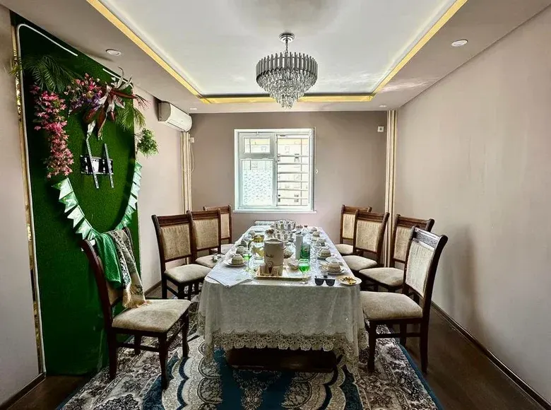 Sotiladi 3 xonali kvartira, 72 m², 3/7 qavat — Fargʻona shahri