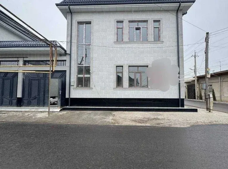 Sotiladi 5 xonali hovli uy, 1.3 sotix, 130 m² — Sergeli tumani