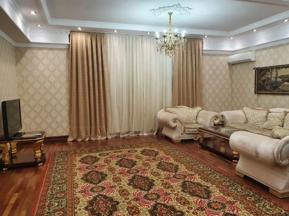 Ijaraga beriladi 4 xonali kvartira, 200 m², 3/7 qavat — Yashnobod tumani