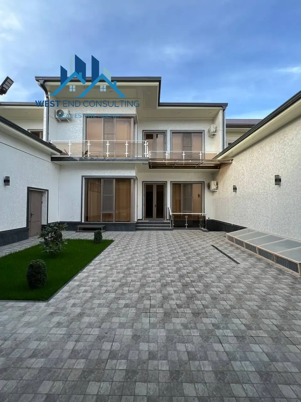 Ijaraga beriladi dala hovli, 3 sotix, 300 m² — Yakkasaroy tumani