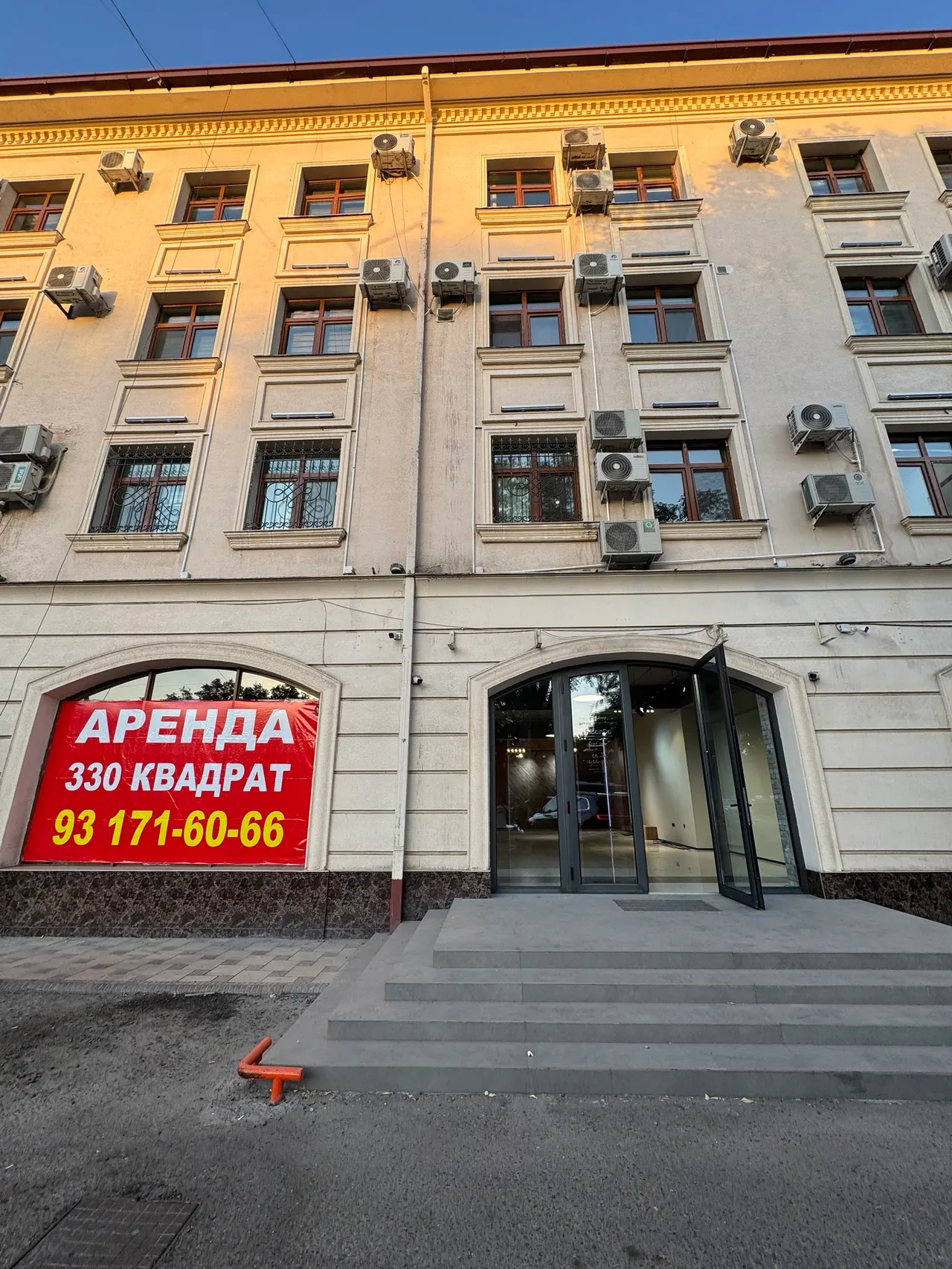 Ижарага берилади тижорат биноси, 330 м² — Чилонзор тумани