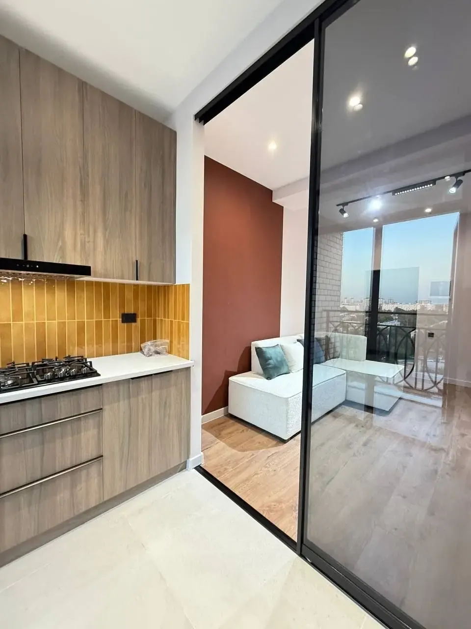 Sotiladi 2 xonali kvartira, 44 m², 10/10 qavat — Yunusobod tumani