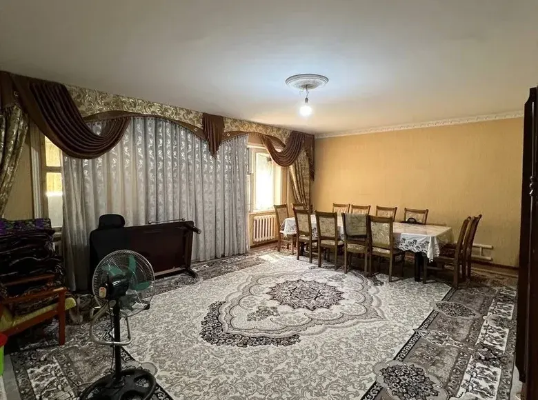 Сотилади 3 хонали квартира, 122 м², 1/5 қават — Сергели тумани