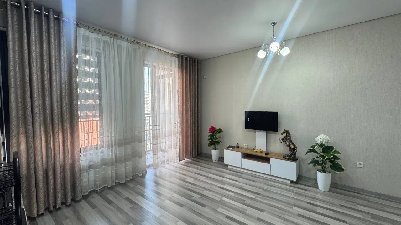Сотилади 1 хонали квартира, 30 м², 8/16 қават — Мирзо Улуғбек тумани