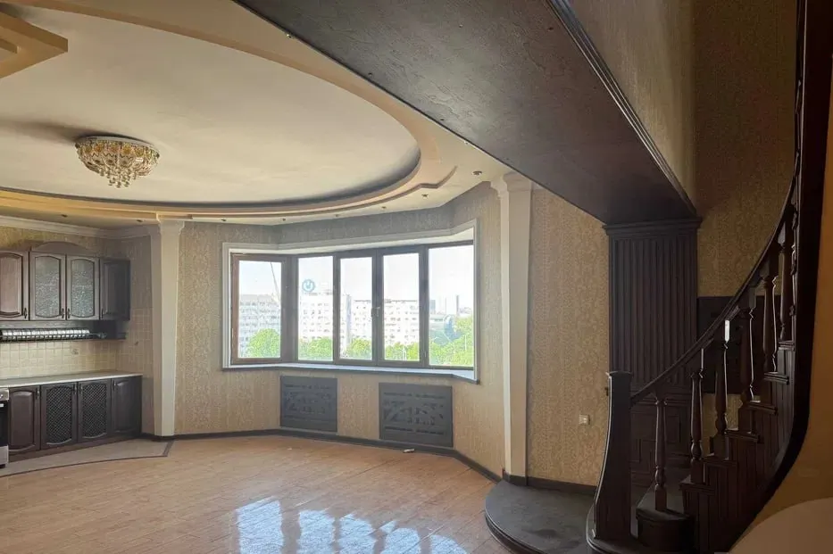 Ижарага берилади 6 хонали квартира, 336 м², 6/8 қават — Миробод тумани
