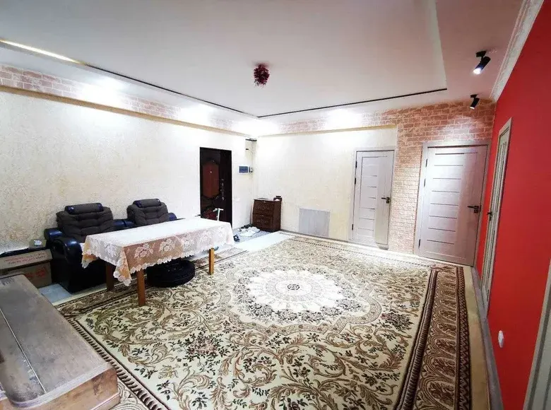 Сотилади 3 хонали квартира, 93 м², 2/9 қават — Самарқанд шаҳри