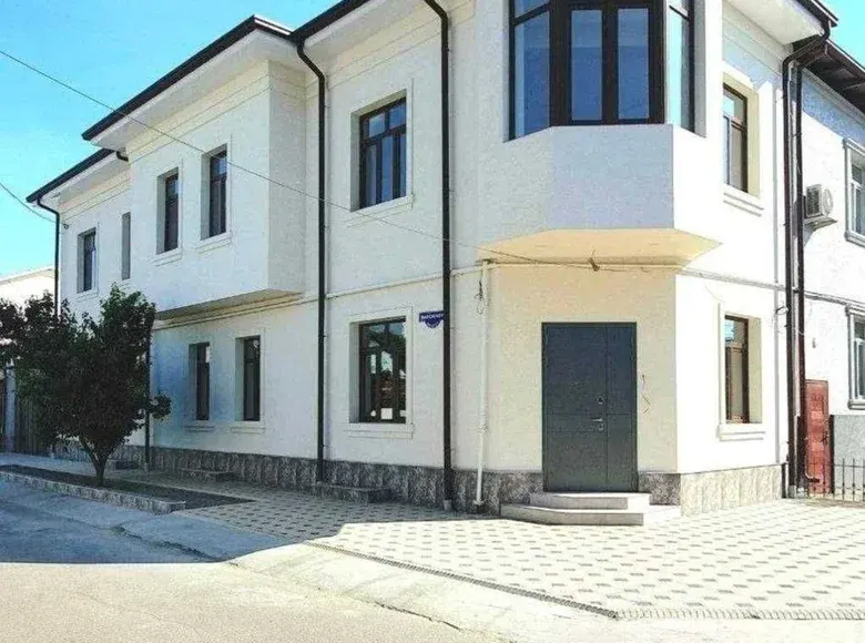 Продаётся 5-комнатный дом, 3.4 сот. — Мирабадский район