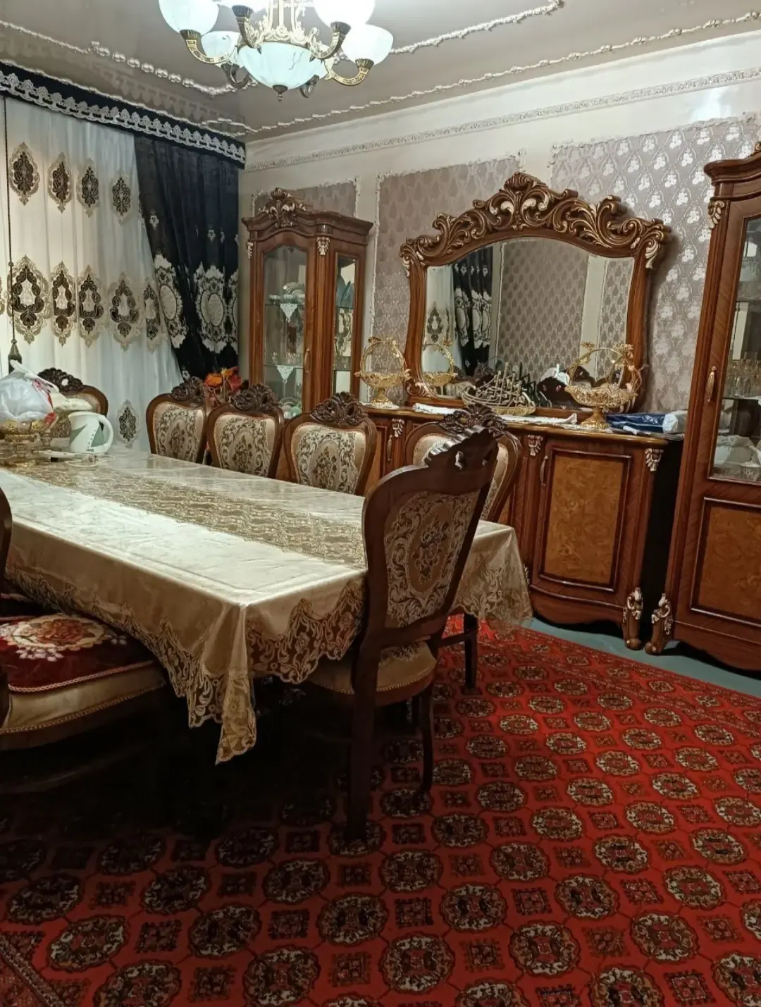 Сотилади 4 хонали квартира, 86 м², 2/5 қават — Олмазор тумани