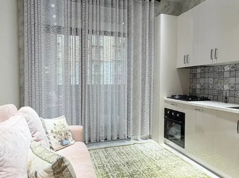 Продаётся 3-комнатная квартира, 40 м², 10/14 этаж — Юнусабадский район